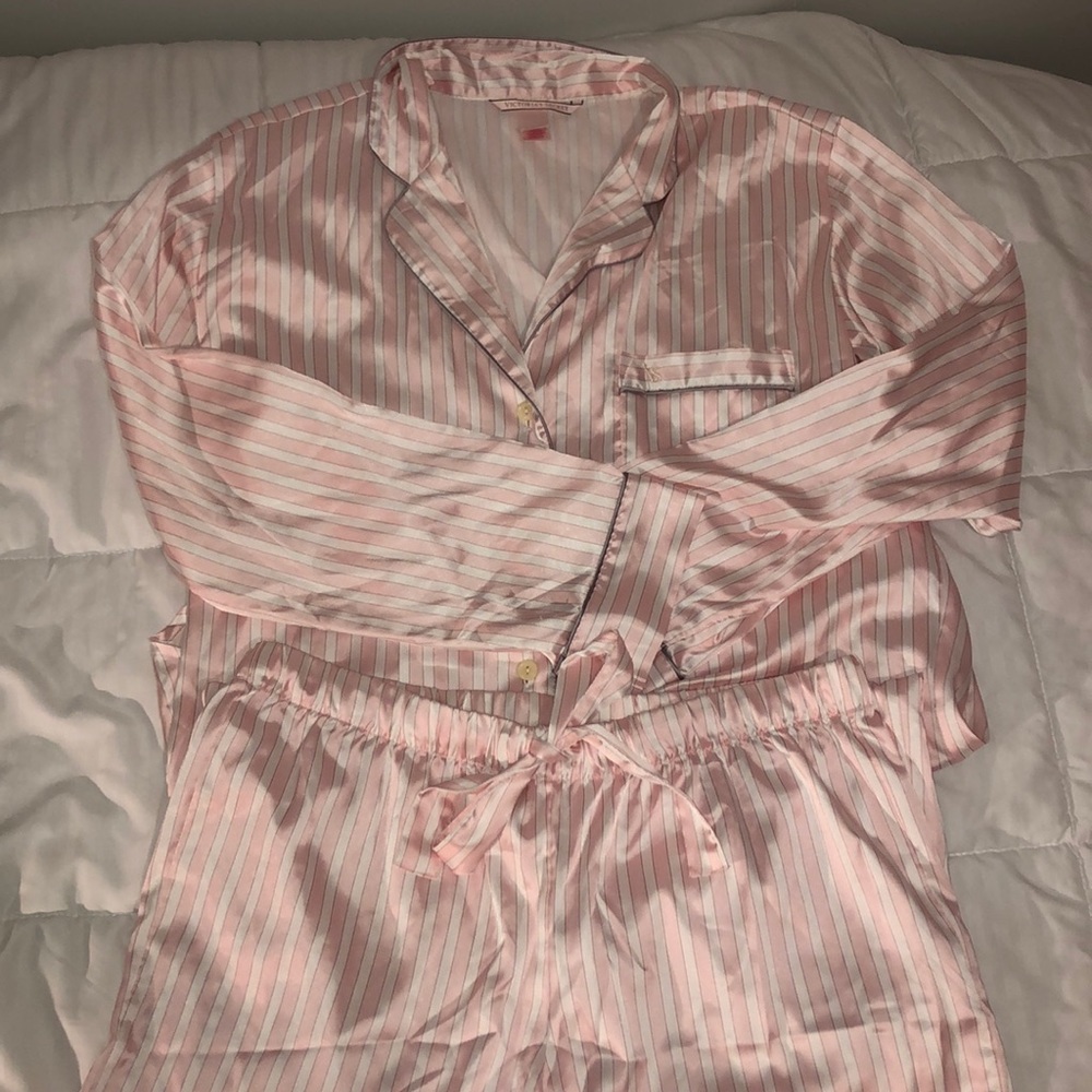 Victoria’s Secret Satin Pajama Set